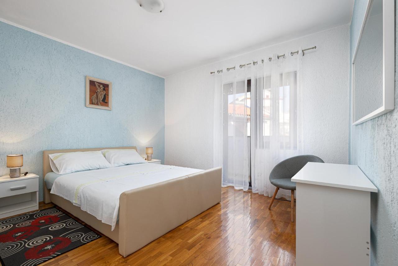 Appartement Dvi Ulike à Labinci Extérieur photo