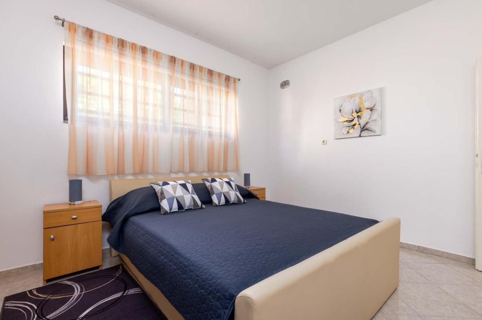 Appartement Dvi Ulike à Labinci Extérieur photo